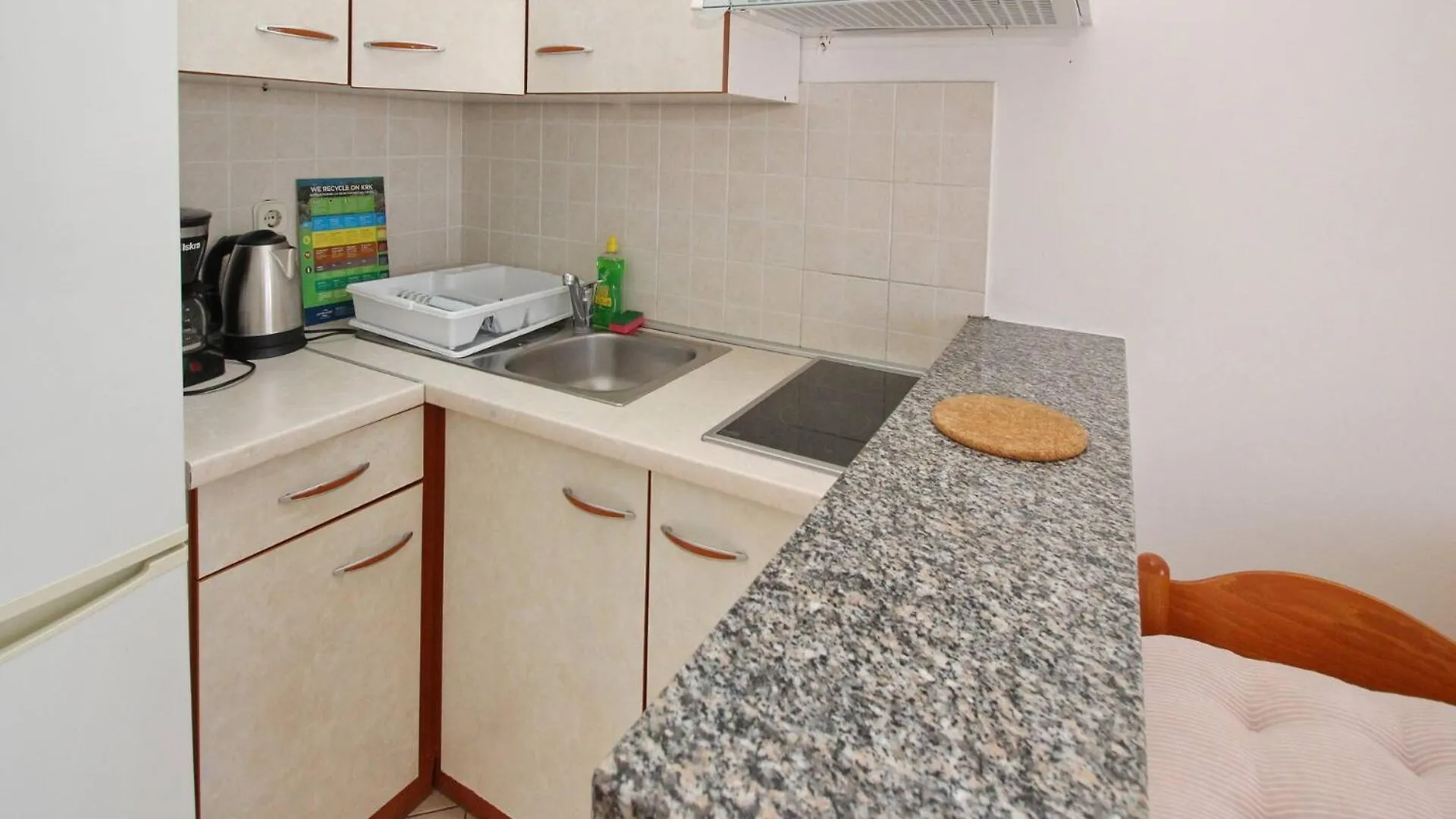 Apartments Lovincic Baska